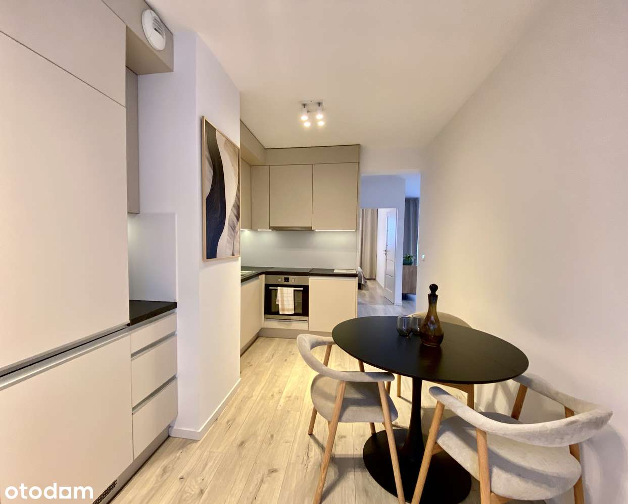 0% prowizji! Nowoczesne 2-pokojowe mieszkanie z dwoma balkonami!-7