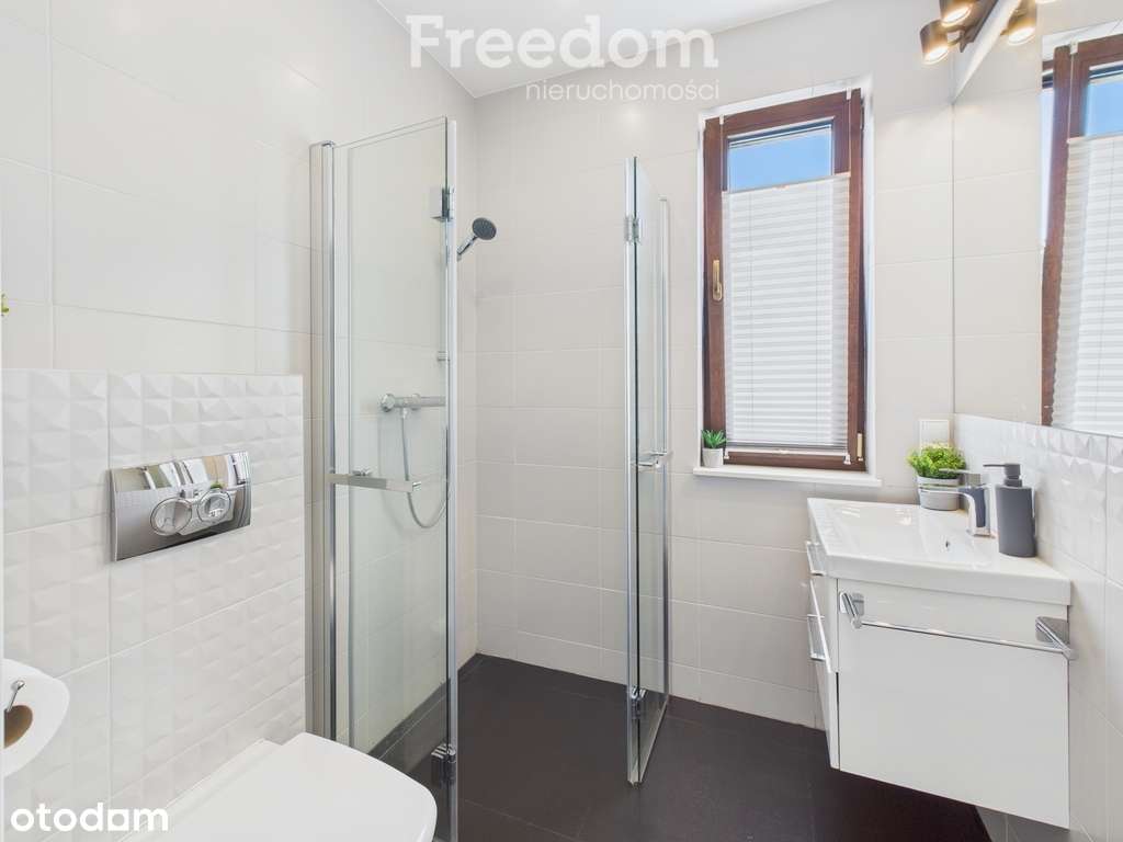 Dom rodzinny w strategicznej lokalizacji - Pełny obrazek: 5/20