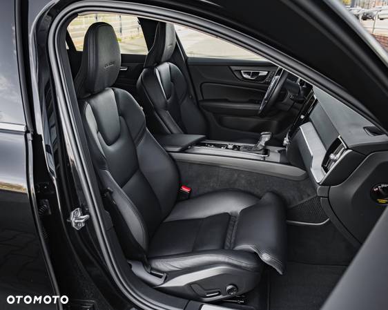 Volvo V60 D4 Geartronic Inscription - 35