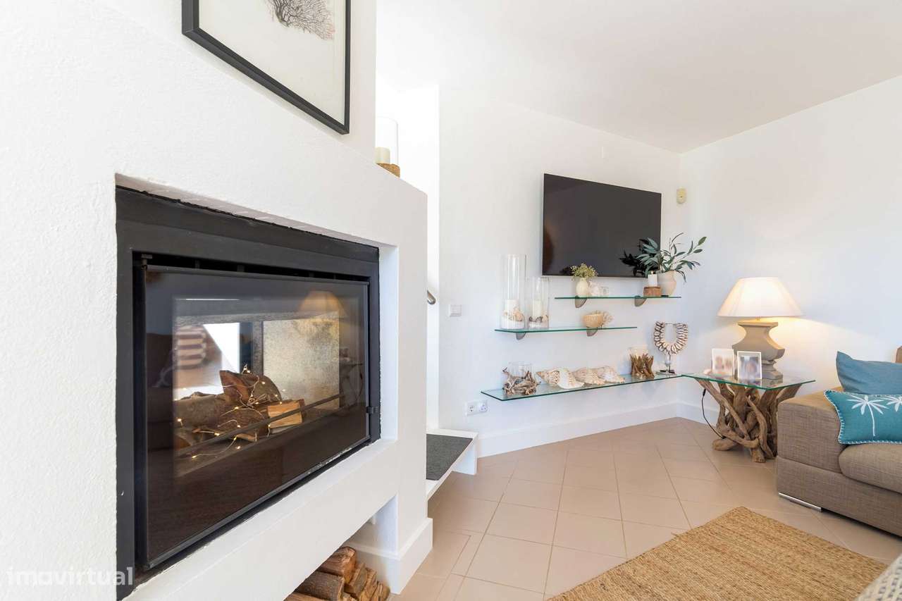 Casa elegante de 2 quartos com piscina, perto de Guia-16