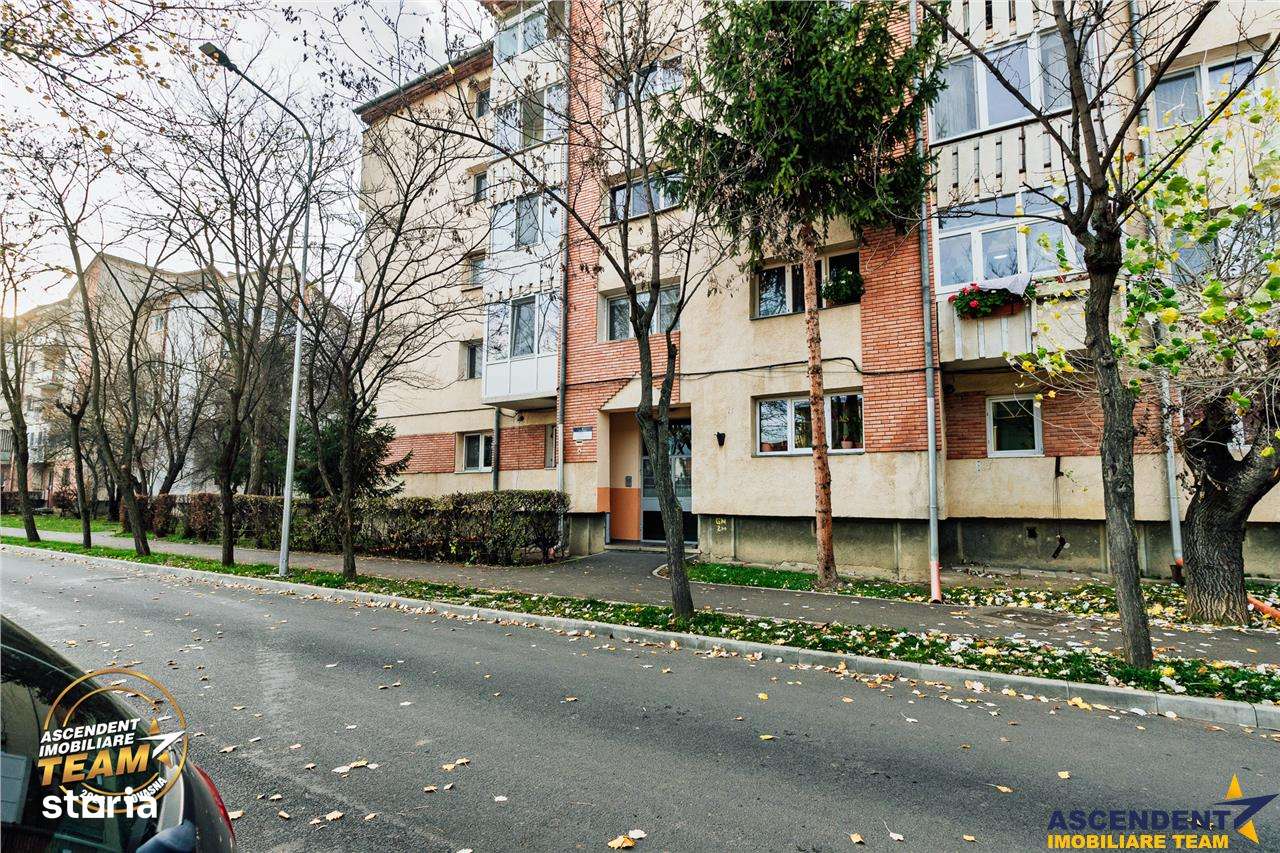 FILM! Apartament 3 camere, decomandat, Crangului, Lenin, Sfantu Gheorg - Imagine principală: 2/20