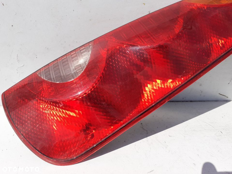 LAMPA TYŁ TYLNA PRAWA NISSAN NOTE WYSYŁKA! - 2