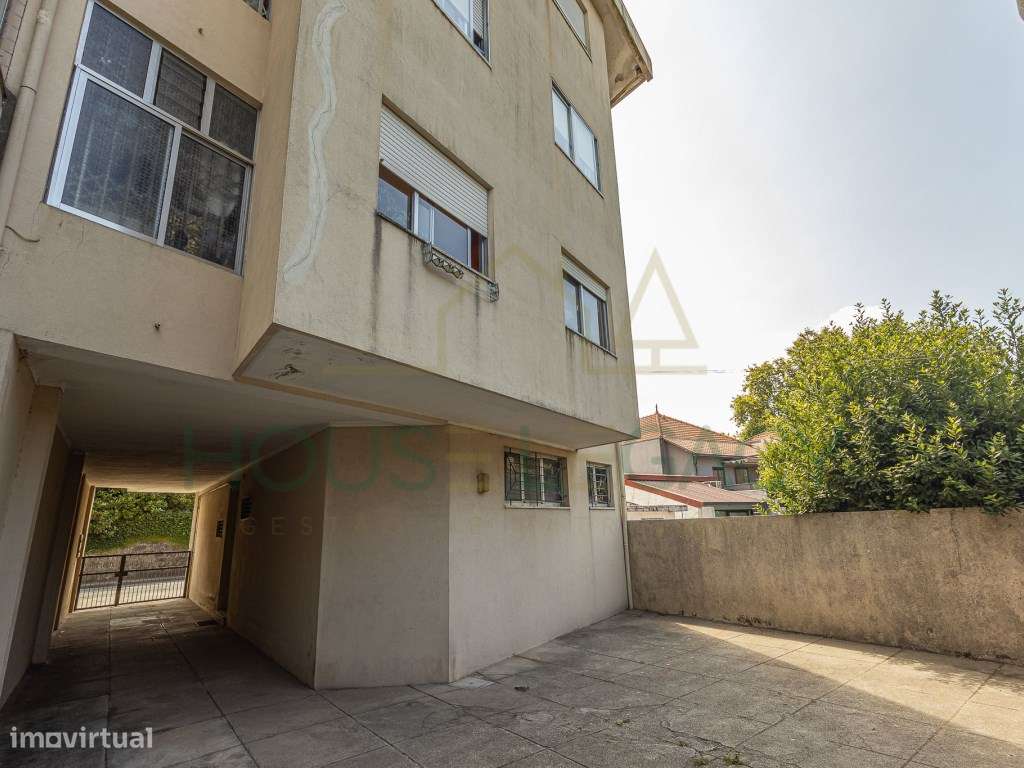 Apartamento T1 - Senhora da Hora-30