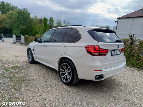 BMW X5 xDrive40d - 16