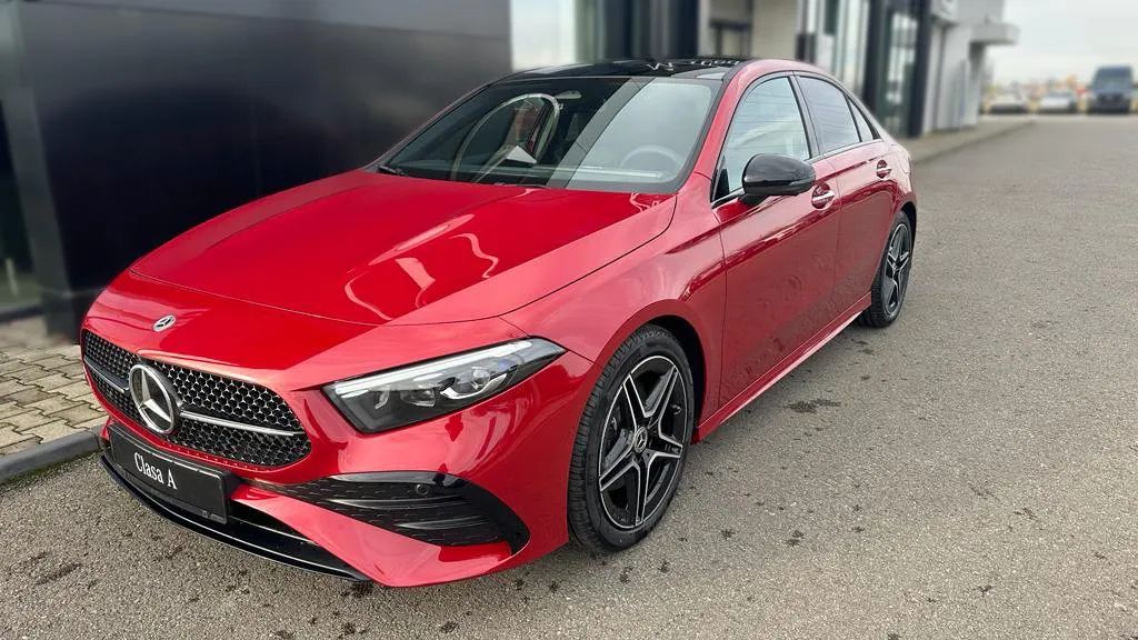 Mercedes-Benz A 220 4MATIC