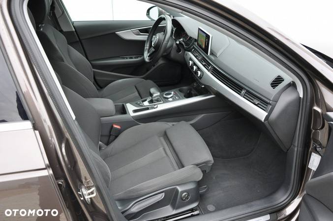 Audi A4 2.0 TDI Sport S tronic - 31