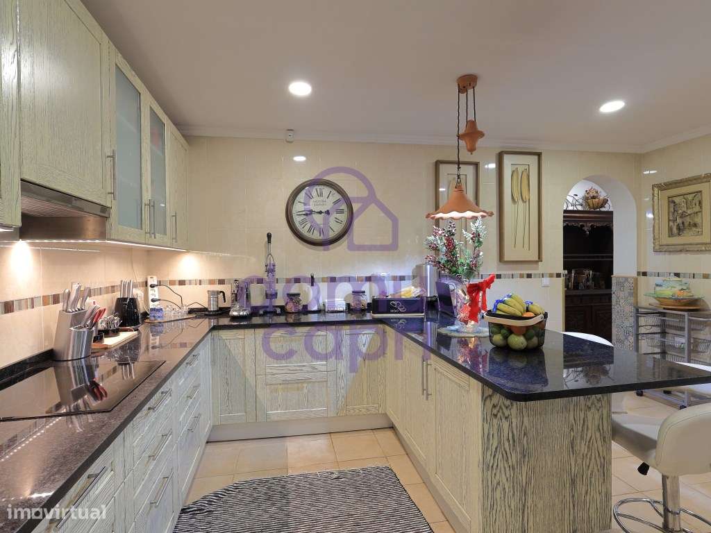 Moradia T4 com Piscina e Garagem em Peral - São Brás de Alportel-15