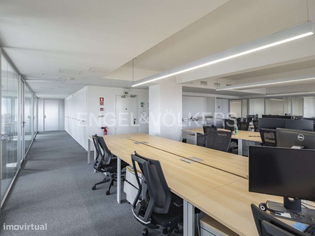 Escritório Premium em Campolide Junto às Amoreiras - Grande imagem: 5/26
