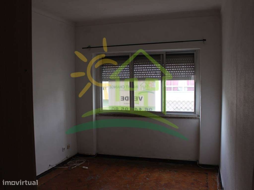 T3 Olival Basto a 10 min a pé do Metro-15