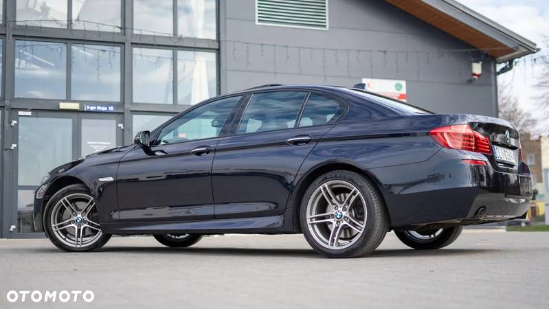 BMW Seria 5 535d xDrive - 25