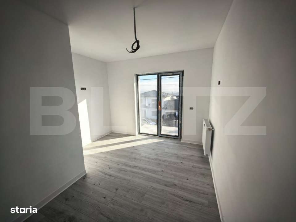 Casa la rosu  4 camere, 106 mp, zona Miroslava - Imagine principală: 5/11