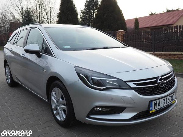 Opel Astra V 1.6 CDTI Elite S&S - 10