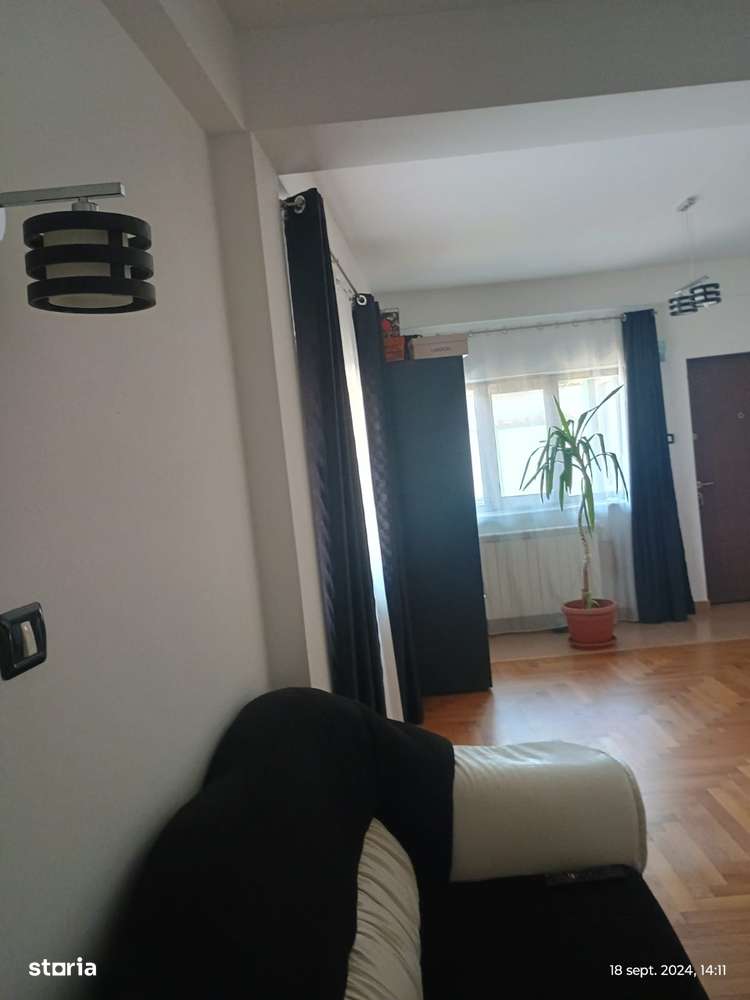 Victoria - Intre strada Poporului ! Vila P+1+M-10