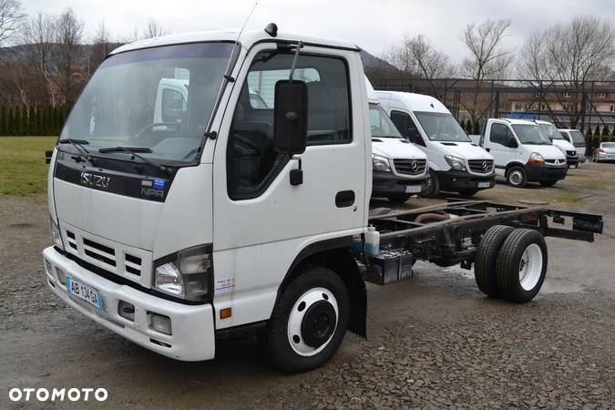 Isuzu NPR85-5DX - 3