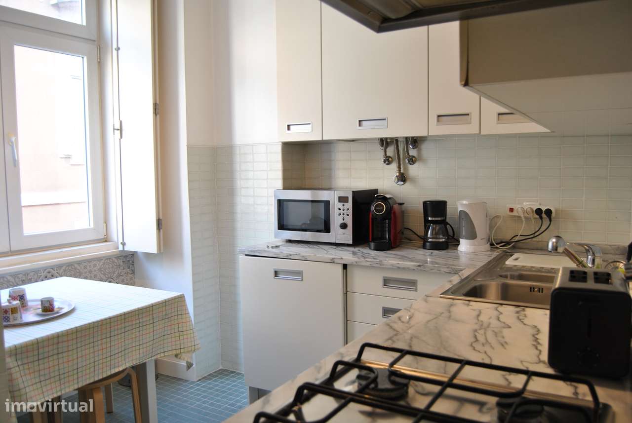 Apartamento em palácio reabilitado no coração do Chiado - Grande imagem: 5/15