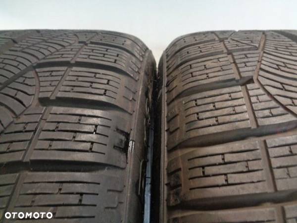 PIRELLI WINTER SOTTOZERO 255/40R18 99V - 4