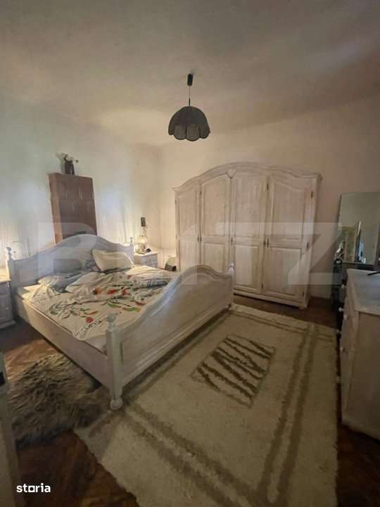 Casa, 180 mp, teren, 700mp, zona Central - Imagine principală: 2/19