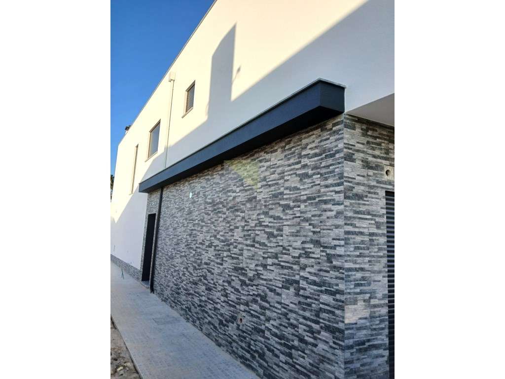 MORADIA T3 em Construção - Fernão Ferro-11