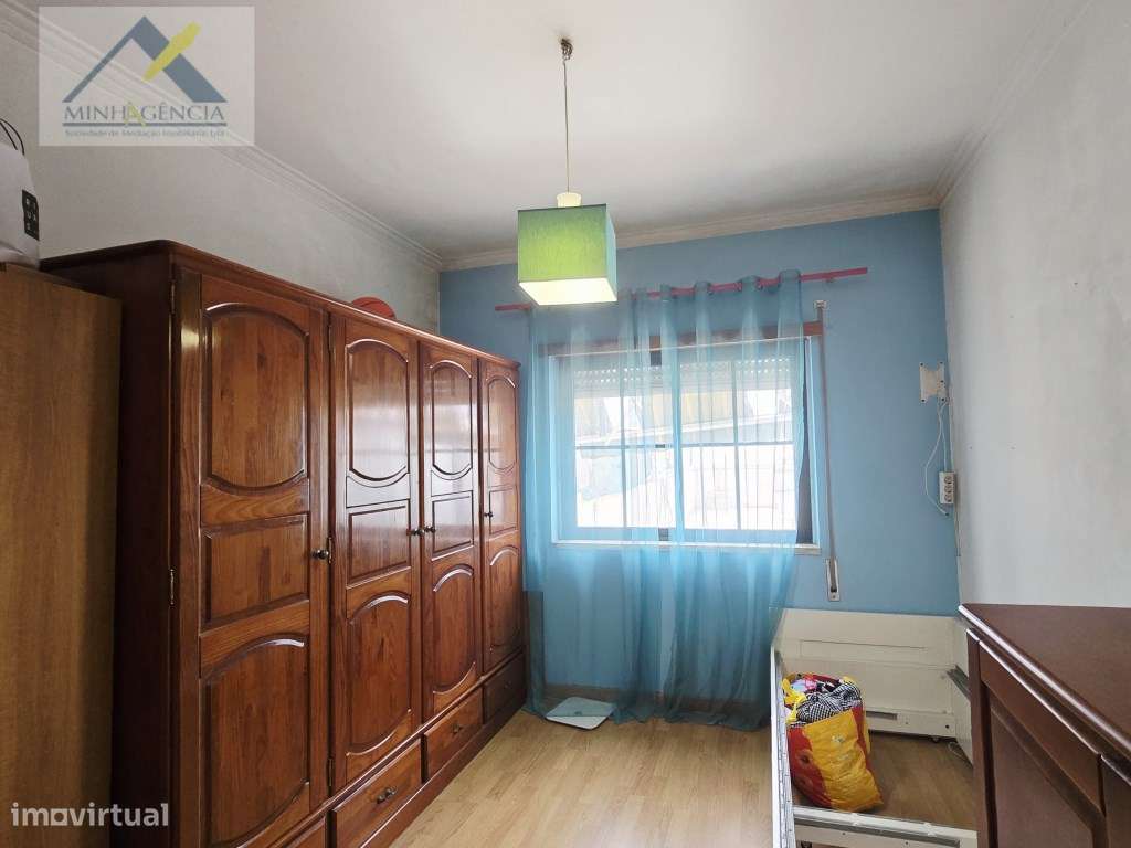 Apartamento T3 com terraço e garagem no Bairro Dias em Setúbal-13