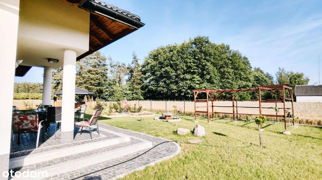 Przestronny Nowy Dom ok.200m2.B.Ładna Okolica - Pełny obrazek: 2/9