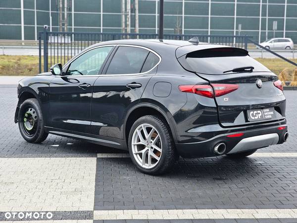 Alfa Romeo Stelvio 2.0 Turbo Veloce Q4 - 36