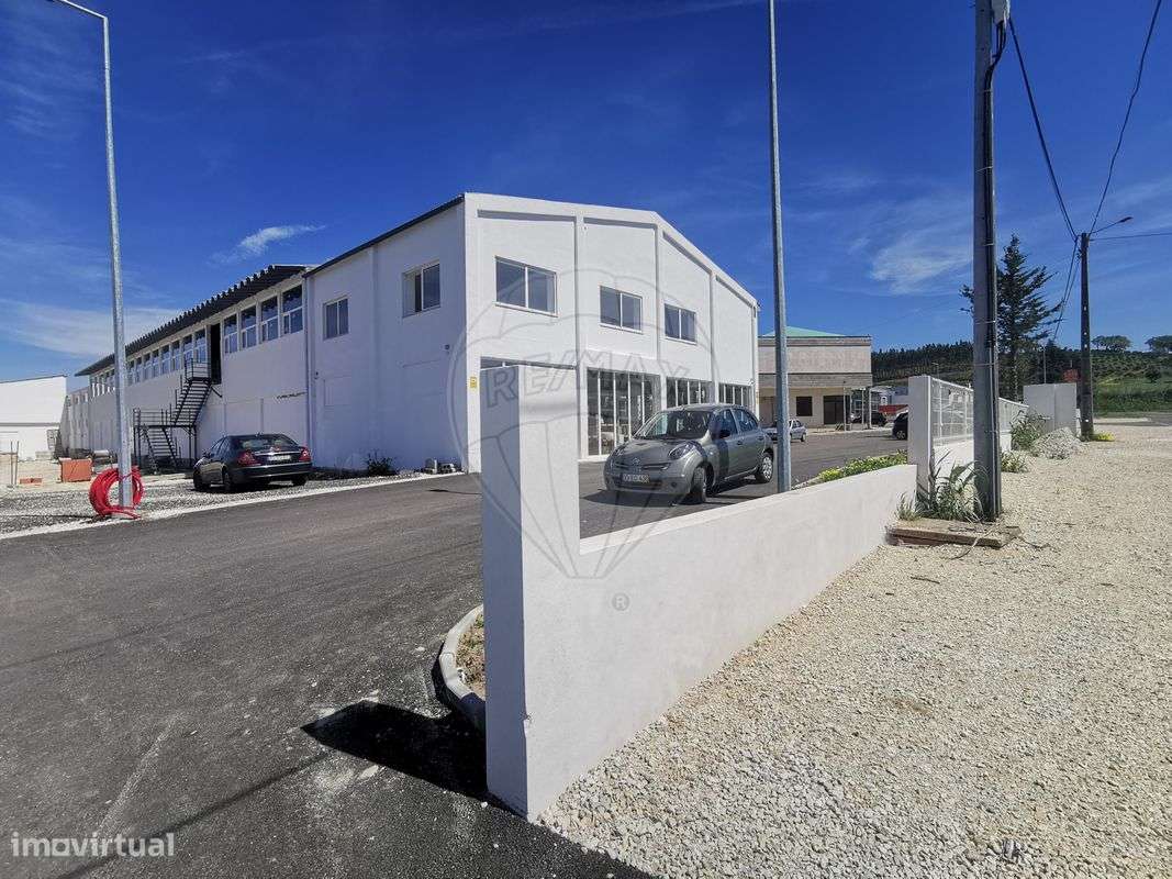 Armazém  para arrendamento - Grande imagem: 4/15