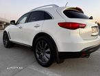 Infiniti FX 50 - 8