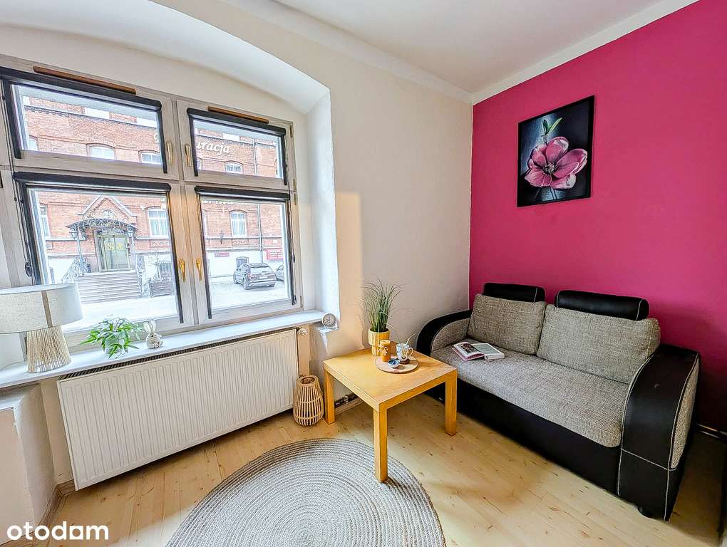 Przestronne 60 m w sercu Oławy wysoki parter-3