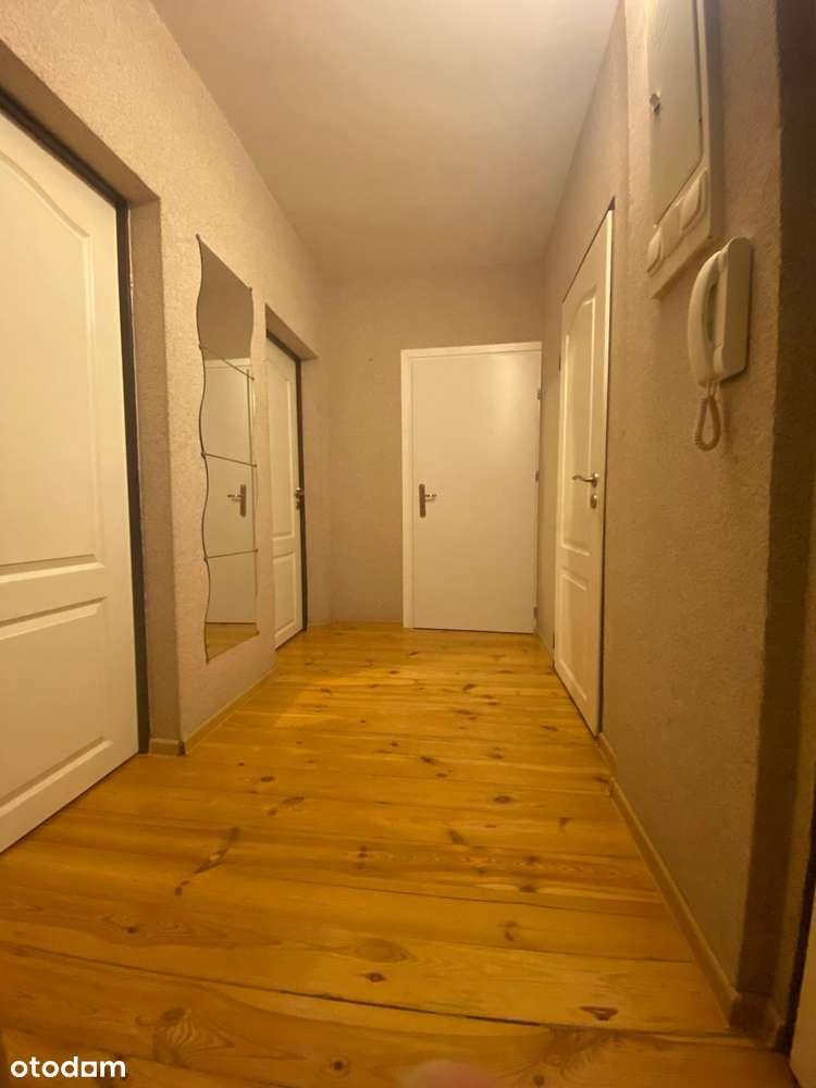 Przestronne 4-pokojowe mieszkanie z balkonem-11