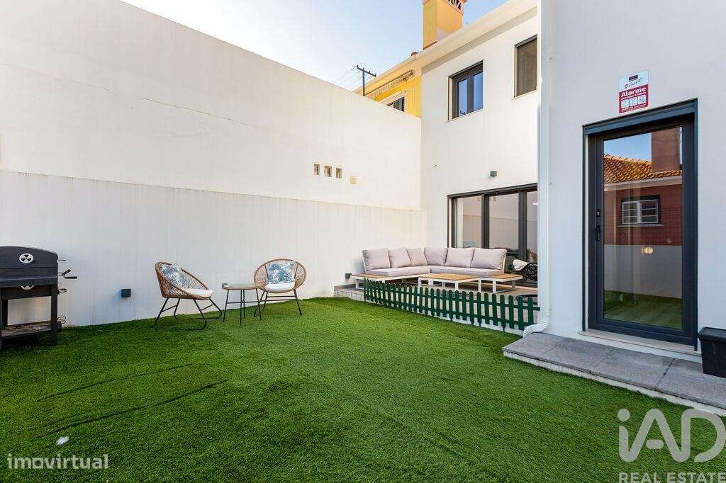 Moradia geminada T3 em Beato de 199,2 m2 - Grande imagem: 3/38