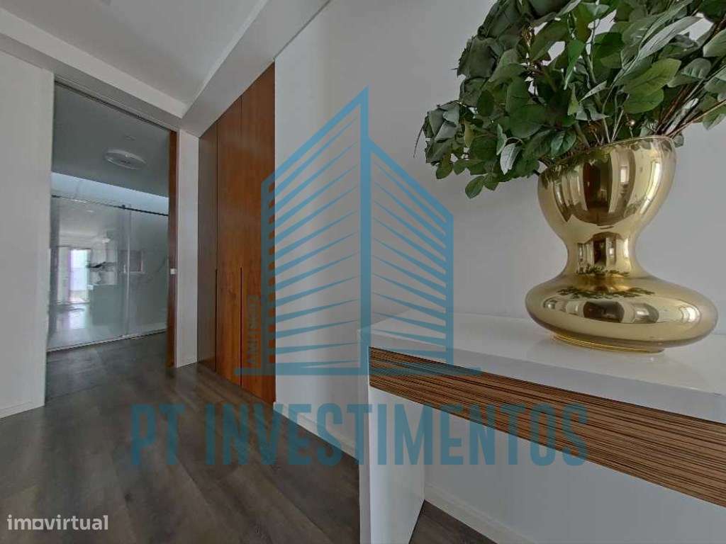Moradia semi-nova T5+1 em Santa Joana - Aveiro-57