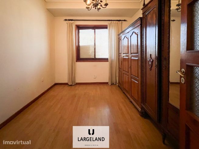 Apartamento T3 + 1 - Pedrouços-7