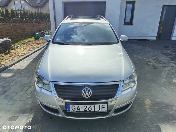 Volkswagen Passat 2.0 TDI DPF Highline DSG - 8