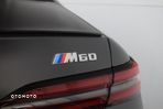 BMW i5 - 12