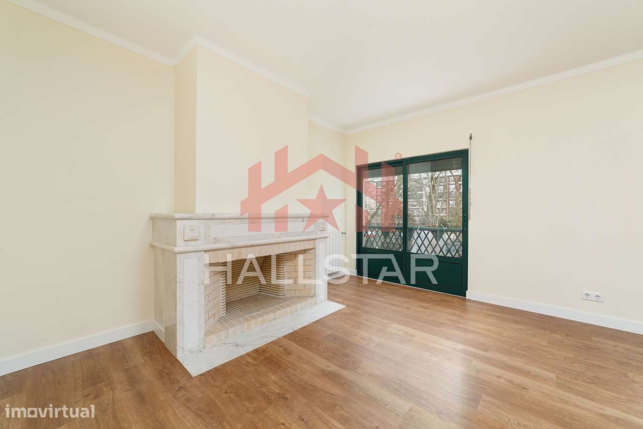 Arrendamento / Apartamento T2 / Garagem / Aquecimento central / Leiria - Grande imagem: 4/32