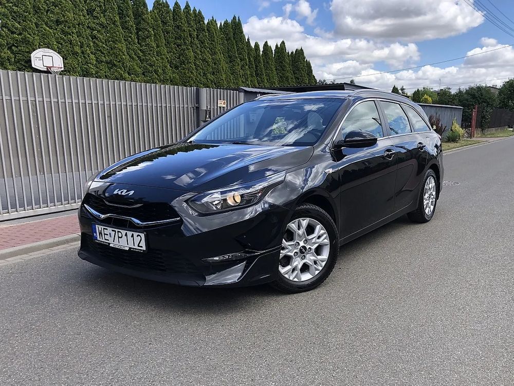 Kia Ceed III (2018-) 1.5 T-GDI L DCT 2022