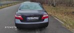 Toyota Camry 3.5 V6 SE - 14