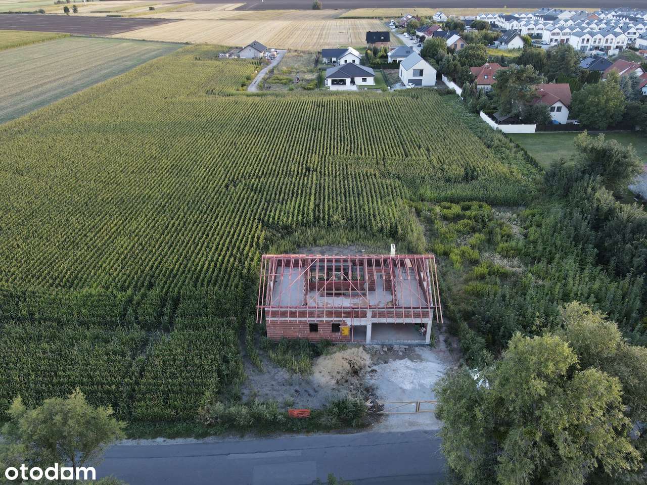 Na SPRZEDAŻ duży WOLNOSTOJĄCY dom dla RODZINY 6 pokoi KARWIANY działka - Pełny obrazek: 4/7