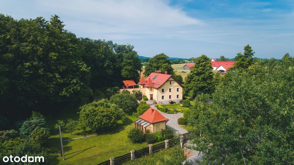 Przepiękna posiadłość w Parku Krajobrazowym Chełmy