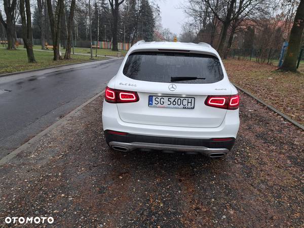 Mercedes-Benz GLC 300 4Matic 9G-TRONIC Exclusive - 8