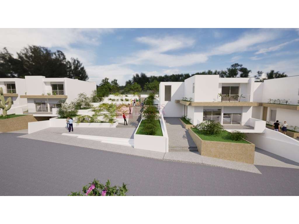 Moradia T4 Exclusiva em Condomínio Privado com Piscina | Junto a Mafra-11