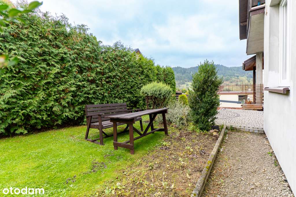 Dom z dwoma lokalami mieszkalnymi | blisko Krynicy-17