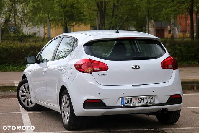 Kia Ceed Cee'd 1.4 Business Line - 9