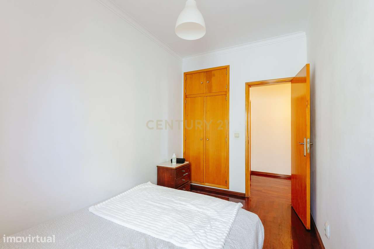 Moradia Isolada T4 Sarilhos Grande, Montijo-21