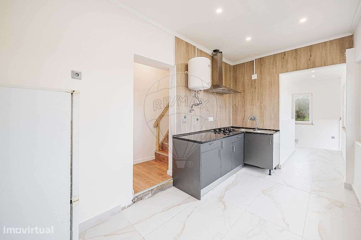 Moradia T6 para venda - Grande imagem: 2/49