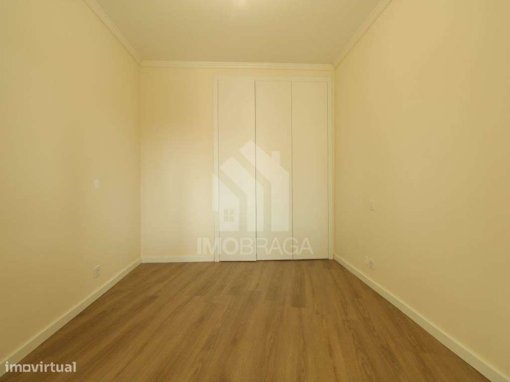 Venda Apartamento T1+1 Remodelado, nas Caxinas, Vila do Conde-28