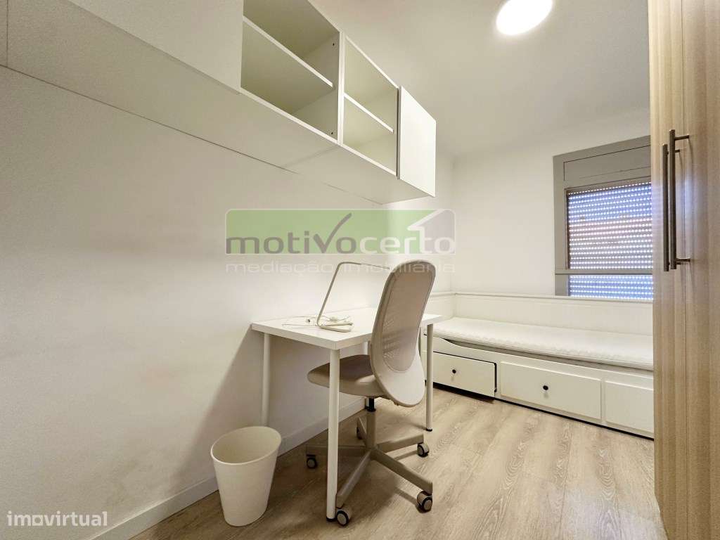 Magnífico T4 Remodelado em Marvila, Lisboa. Pronto Habitar.-3