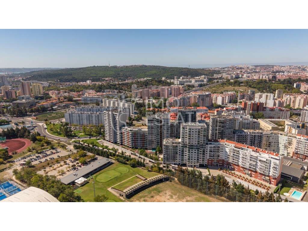 Apartamento T3 Condomínio Privado | Lisboa-34