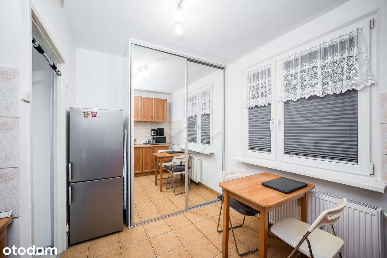 1-pokojowe mieszkanie z osobną kuchnią oraz obszerną loggią-7