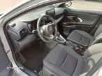 Toyota Yaris 1.5 Comfort CVT - 8